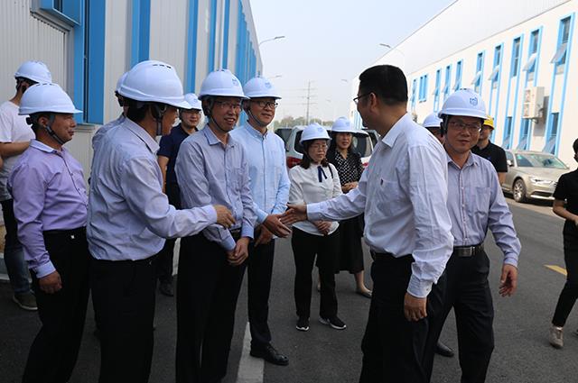 资源优势整合-共谋合作新篇——高邮市灯具企业家考察团访沐鸣2-3.jpg